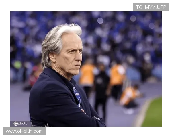 热苏斯称新月财强率现阵争胜